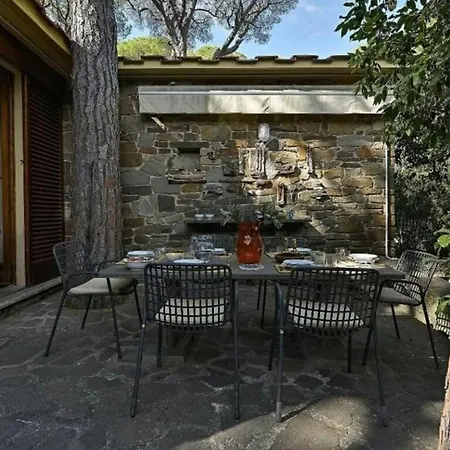 Villa Chris